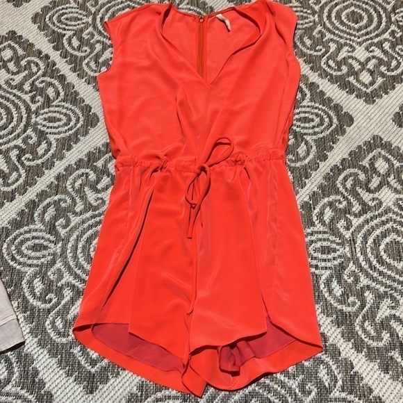 Size Extra Small clothes bundle, 10 XS items - Picture 4 of 12